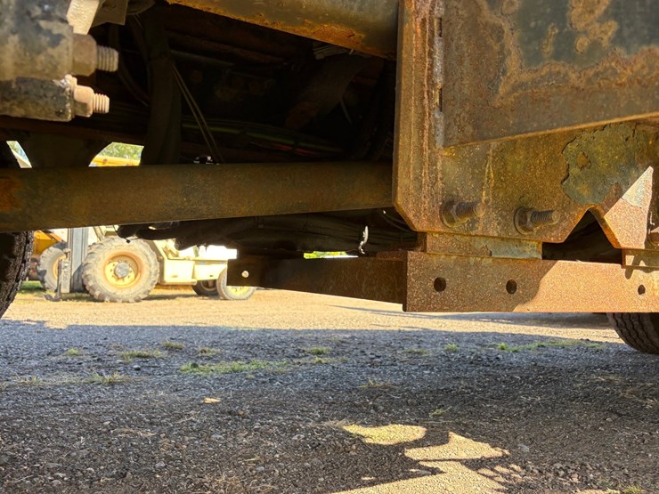 2006-caterpillar-c9-image-110