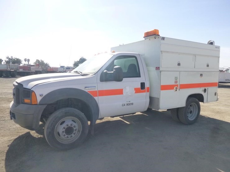 2005-ford-f450-image-2