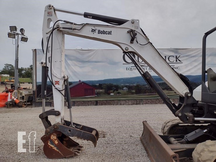 2020-bobcat-e50-image-21