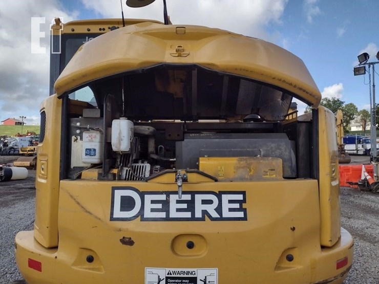 2018-deere-85g-image-36