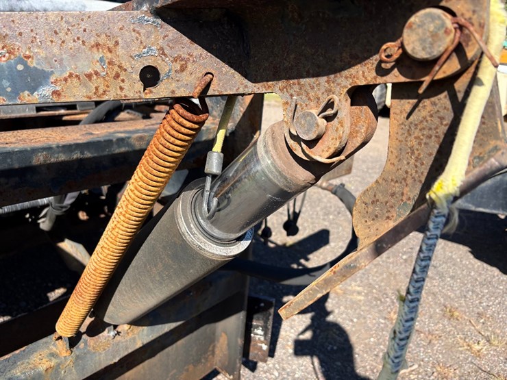 2006-caterpillar-c9-image-9