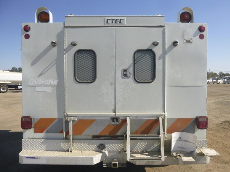 2005-ford-f450-image-22
