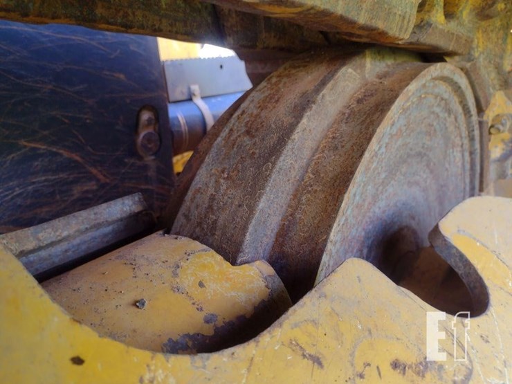 2021-deere-750l-lgp-image-30