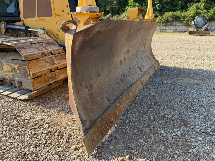 caterpillar-d5k2-lgp-image-11