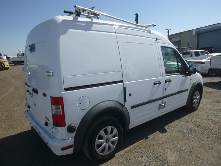 2012-ford-transit-connect-image-3