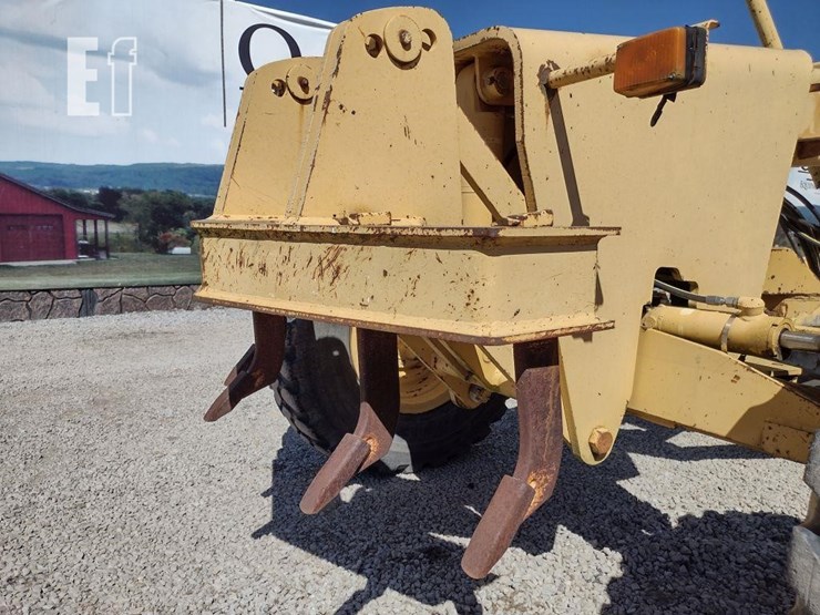 1993-deere-570b-image-31