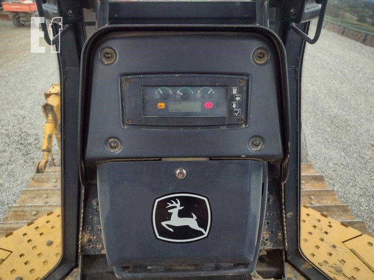 2016-deere-850k-image-8