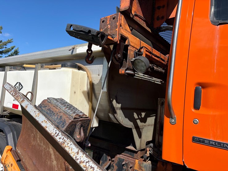2006-caterpillar-c9-image-50