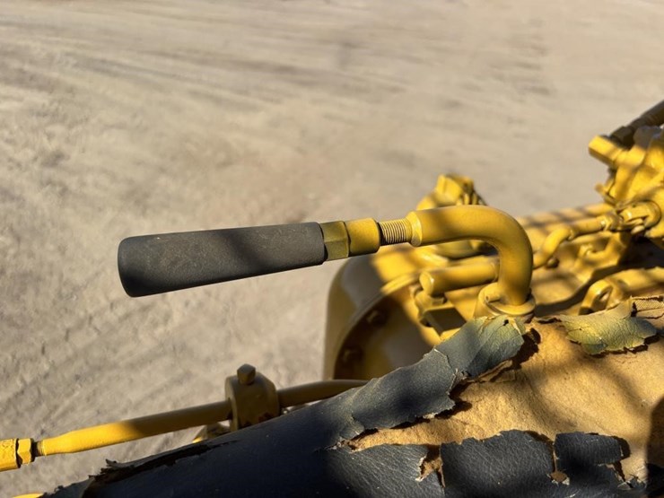 caterpillar-crawler-loader-image-27