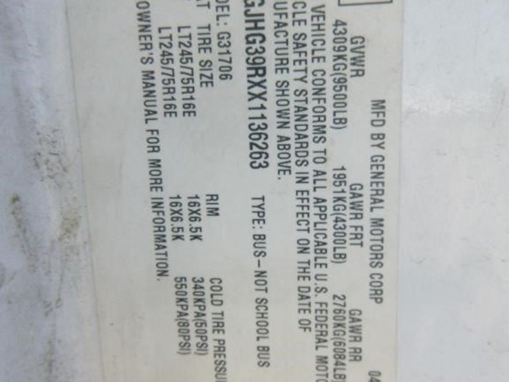 1999-gmc-3500-image-27