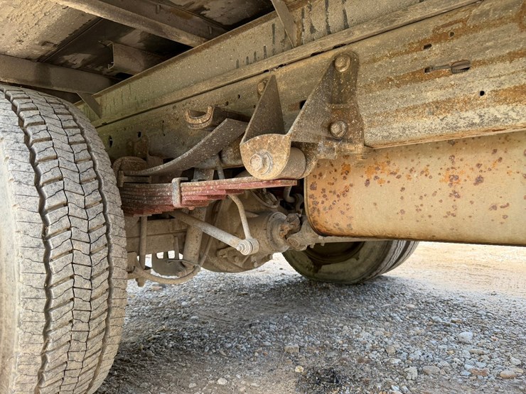2004-ford-f450-image-60