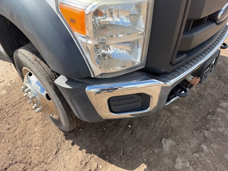 2015-ford-f550-image-17