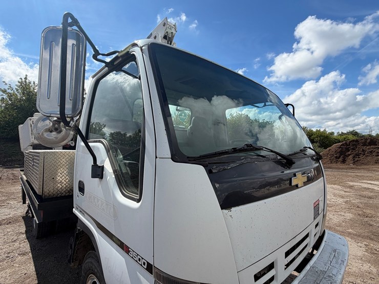 2006-chevrolet-w3500-image-20