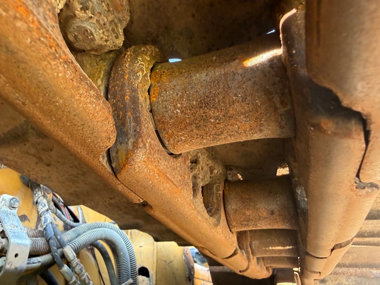 caterpillar-d5k2-lgp-image-127