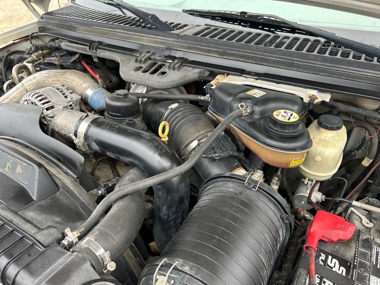 2006-ford-f550-image-39