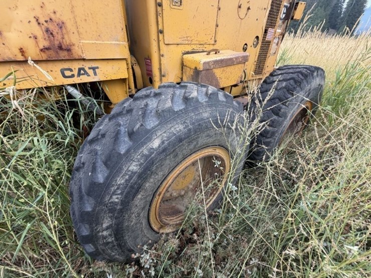 1979-caterpillar-140g-image-5