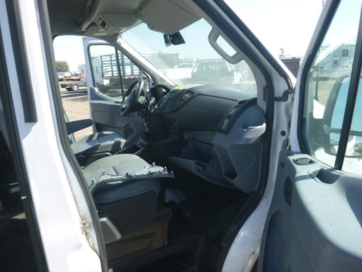 2018-ford-transit-image-6