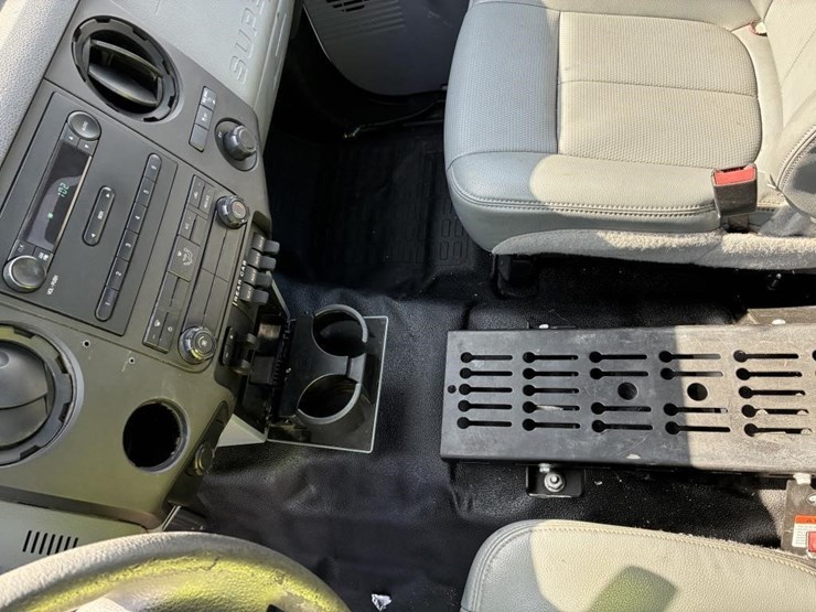 2015-ford-f250-image-15