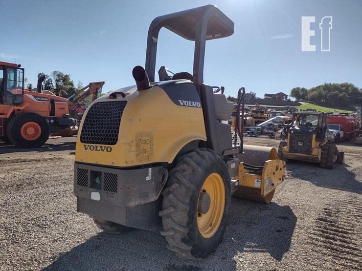 2016-volvo-sd45-image-26
