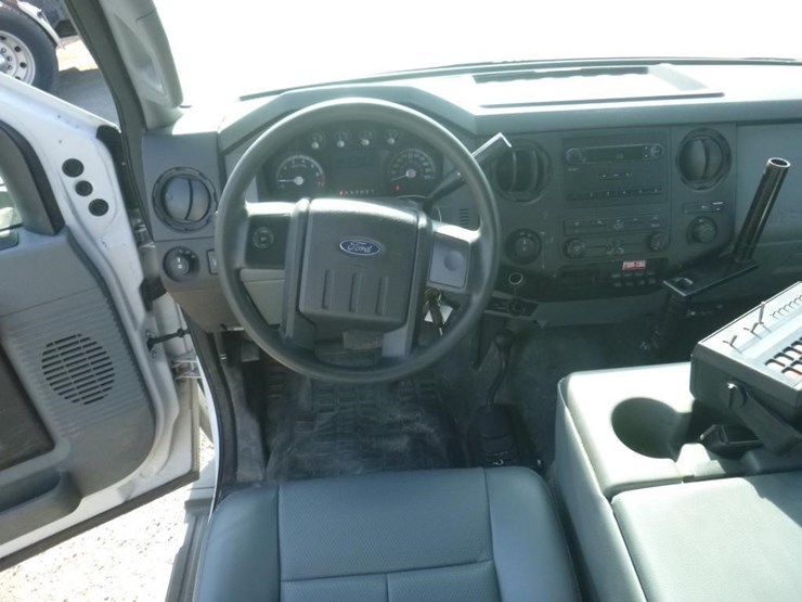 2011-ford-f350-image-7