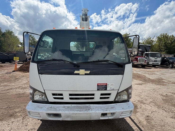 2006-chevrolet-w3500-image-8