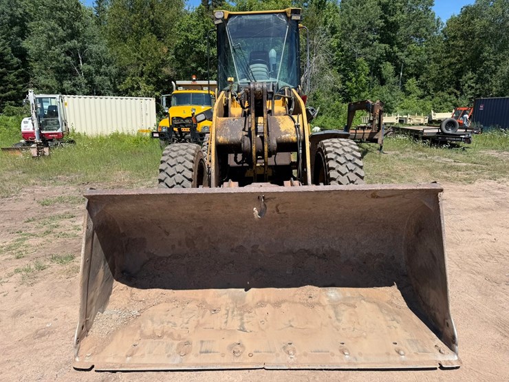 caterpillar-928g-image-8