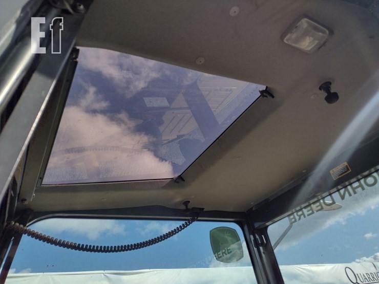 2018-deere-85g-image-9