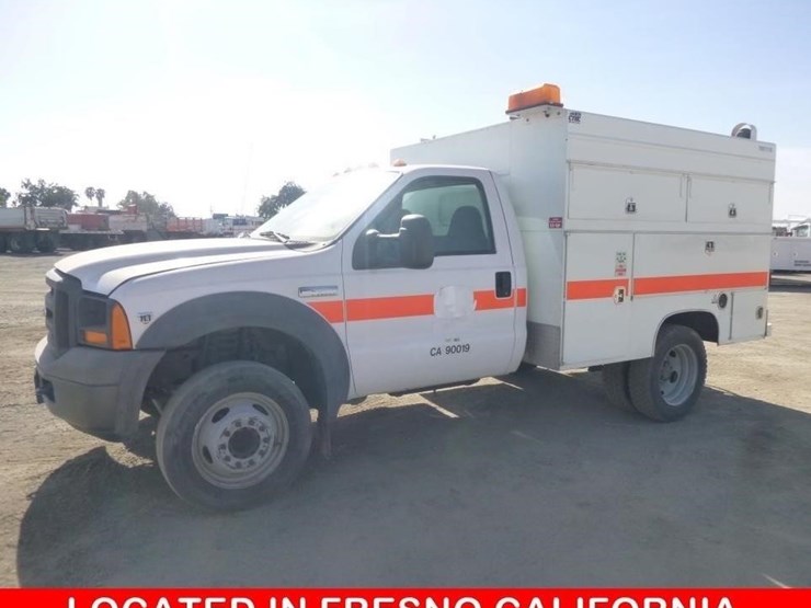 2005-ford-f450-image-1