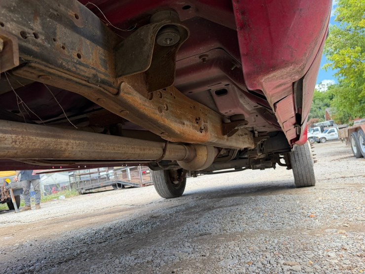 2004-ford-f450-image-59