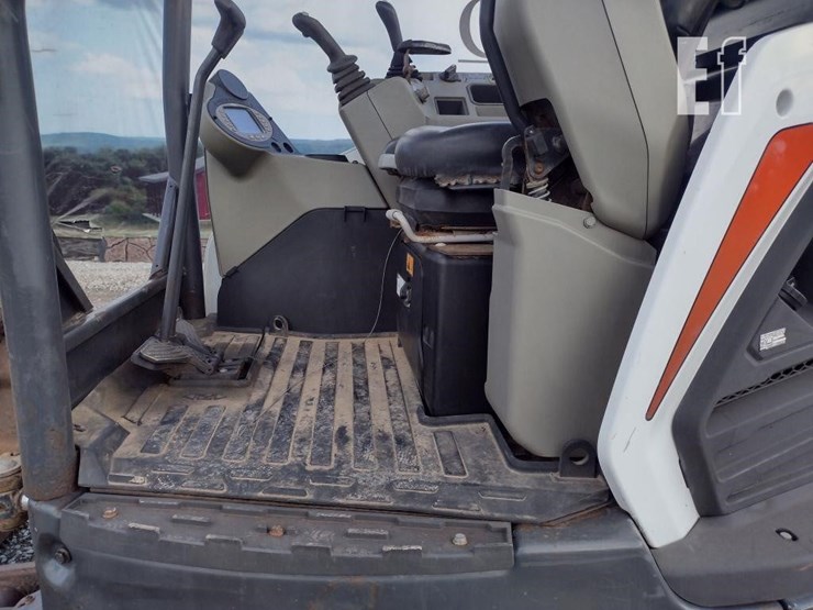 bobcat-e35i-image-11