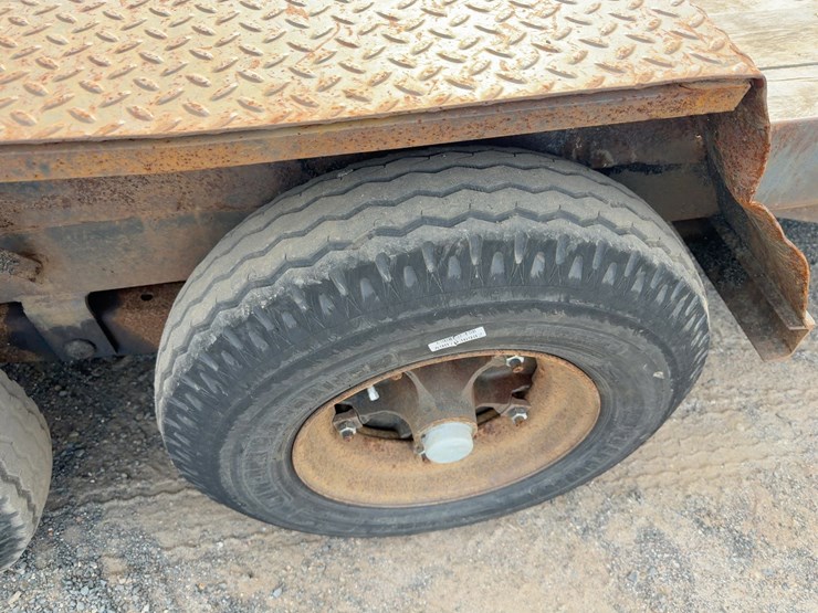 2002-cross-country-20’-t/a-utility-trailer-image-9