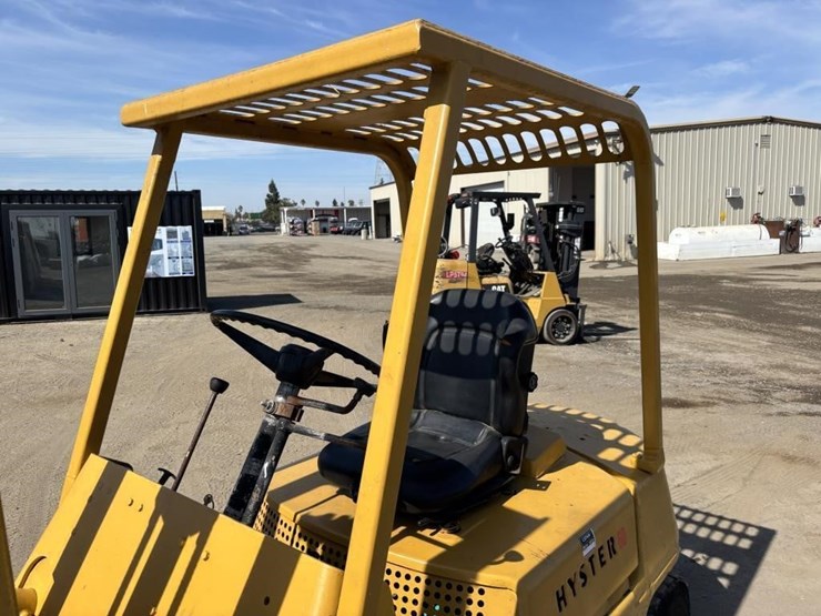 hyster-forklift-image-15