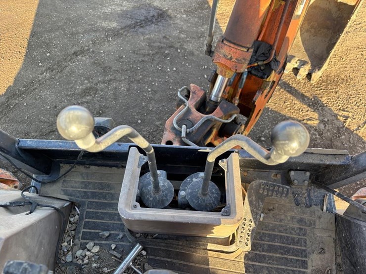 john-deere-310-image-43