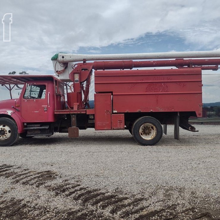 2000 INTERNATIONAL 4700