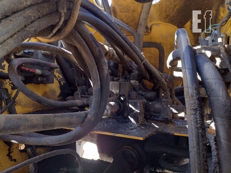 2006-deere-544j-image-36