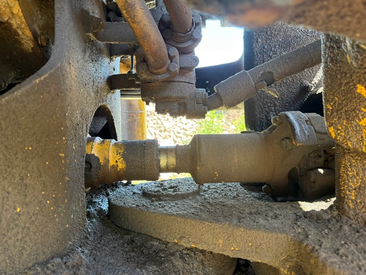 caterpillar-824b-image-23