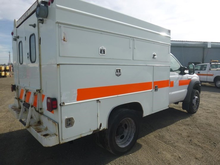 2005-ford-f450-image-3