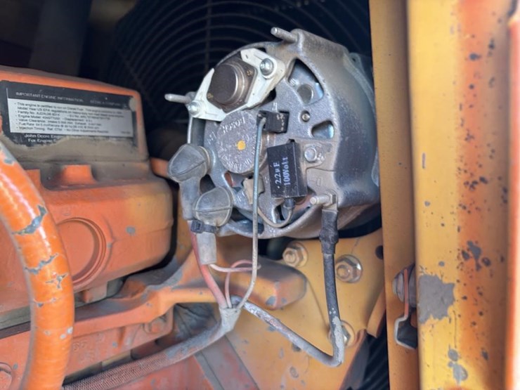 john-deere-310-image-55