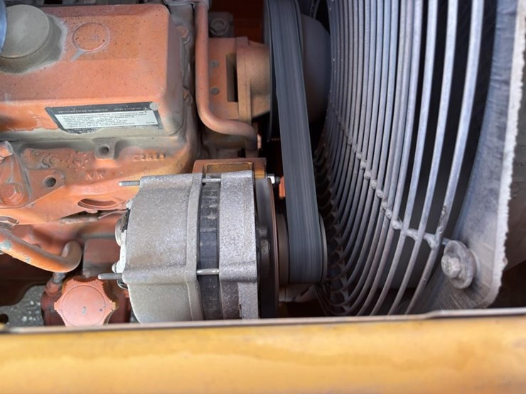 john-deere-310-image-49