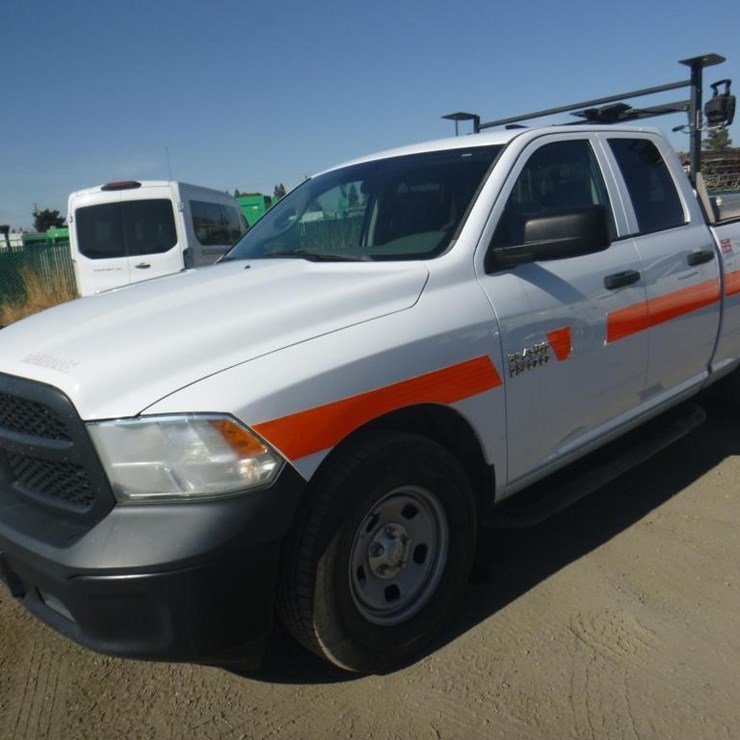 2016 DODGE 1500