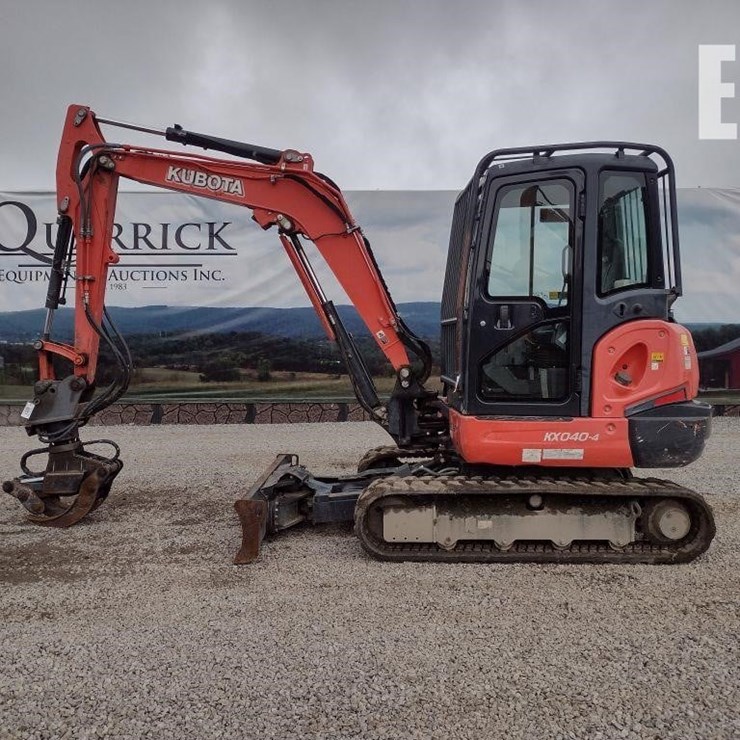 2016 KUBOTA KX040-4