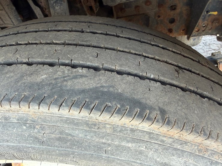 #1617-•-2020-chevrolet-5500xd-roll-off-truck-image-45