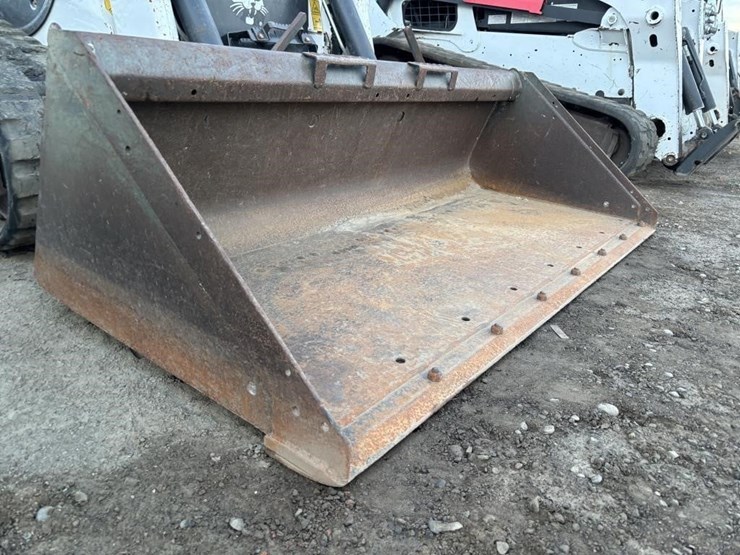 2021-bobcat-t66-image-10