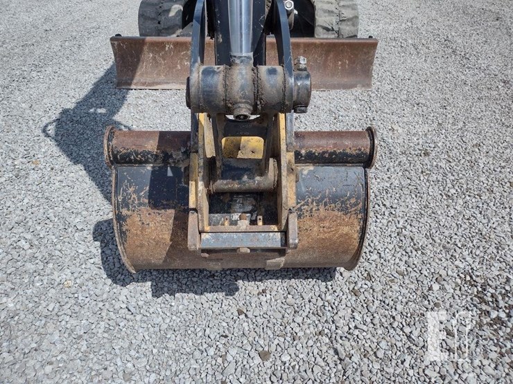 2022-deere-50g-image-25