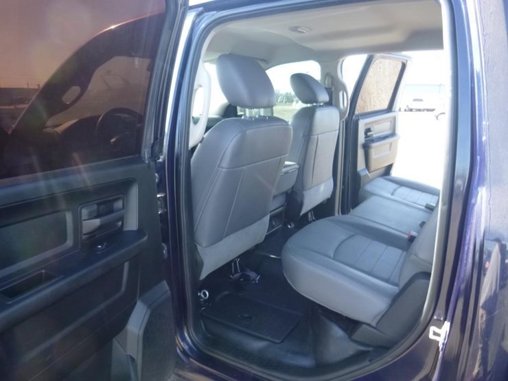 2017-dodge-1500-image-7