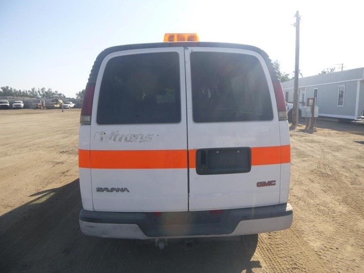 1999-gmc-3500-image-19