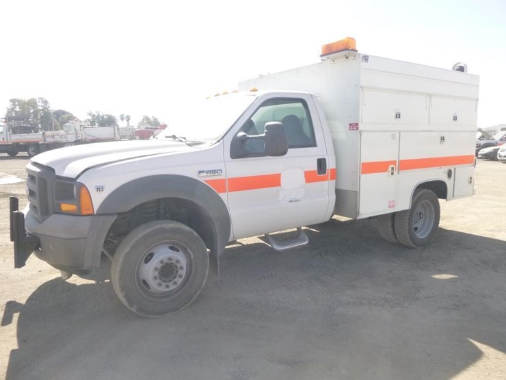 2005-ford-f450-image-2