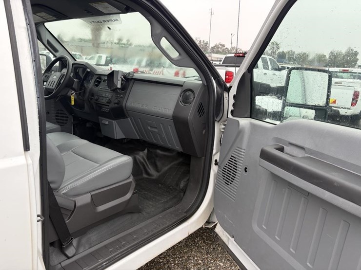 2013-ford-f350-image-10