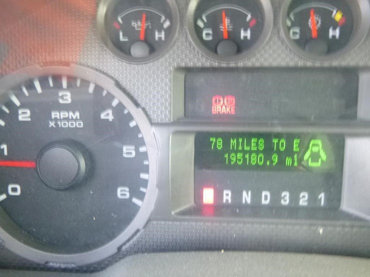 2008-ford-f450-image-32