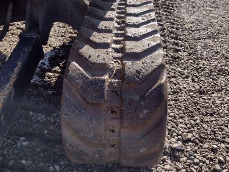 2011-hitachi-zx35u-3-image-16